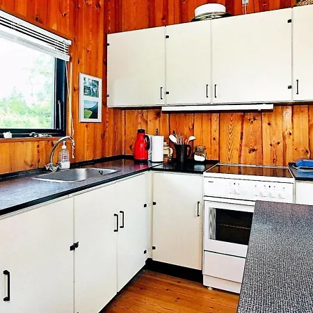 펜션 Two-bedroom Holiday In Vaeggerlose 38 Bøtø By