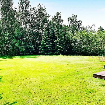 Two-bedroom Holiday In Vaeggerlose 38